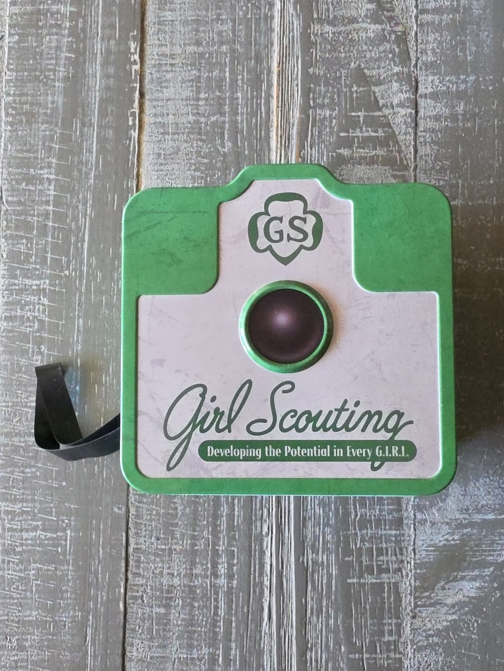 Girl Scouts of America GSA "CAMERA" Empty METAL TIN 2018 For Patches & Trinkets